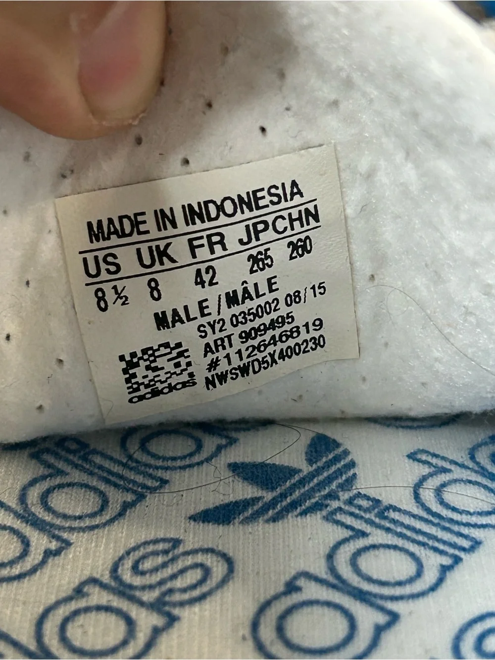 adidas Men’s Blue, Gray & White Retro Runner Sneakers